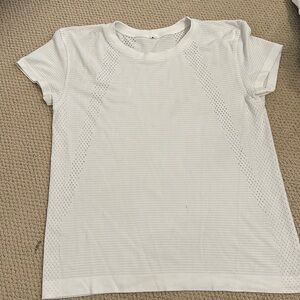 Lululemon White shirt